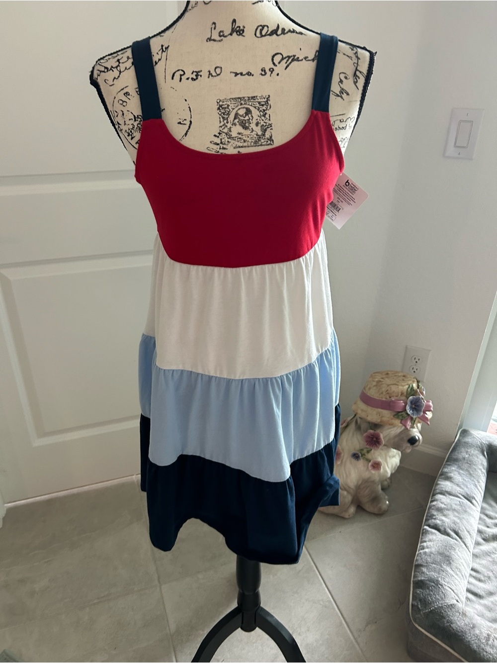 Young ladies Sleeveless Colorblock Tiered Sundress Red, White, Light Blue, Navy